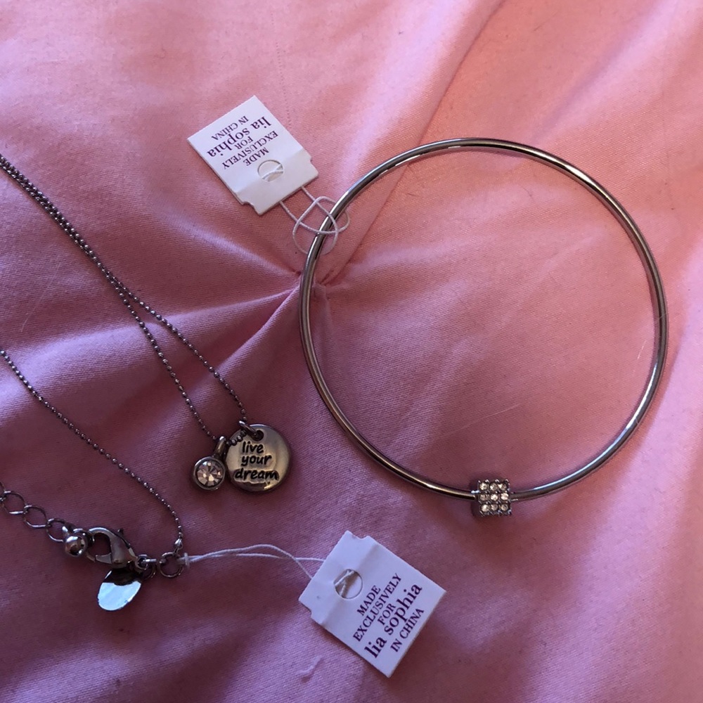 Lia Sophia | Bracelet & Necklace set